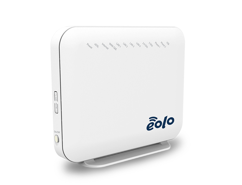 router EOLO EVO bianco di fianco