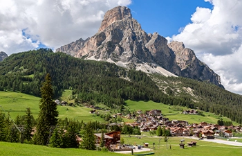 Corvara_350x225.webp