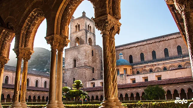 La Cattedrale di Monreale: capolavoro d’oro e fede La Cattedrale di Monreale: capolavoro d’oro e fede