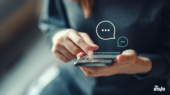 donna telefono messaggi