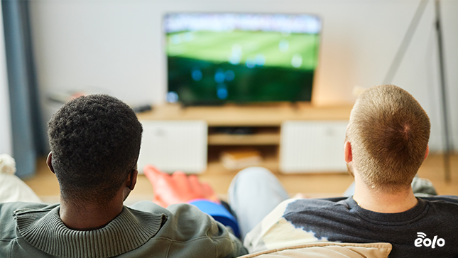 ragazzi partita tv