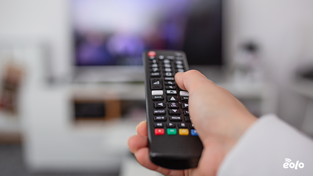 telecomando e tv
