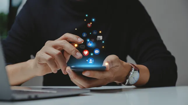 macOS 26.4: emoji, batteria e produttività anche su Mac